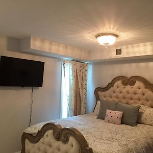 Birdhouse Bed And Breakfast